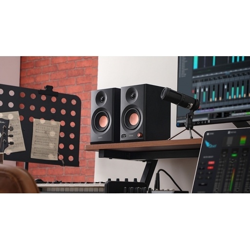 Parlantes Edifier MR3 de estudio blancos bluetooth NNET