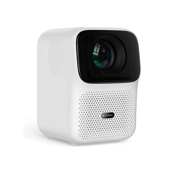 Brillo: 450 ANSI lumens 